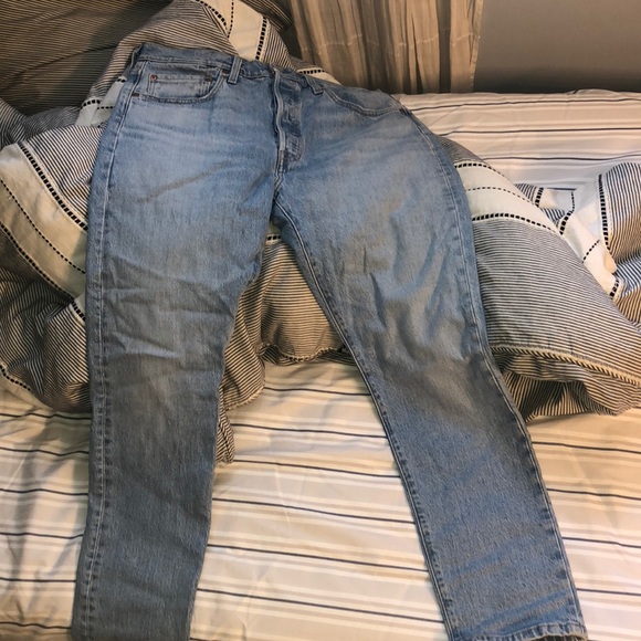 Levi 501 Skinny - Picture 9 of 10